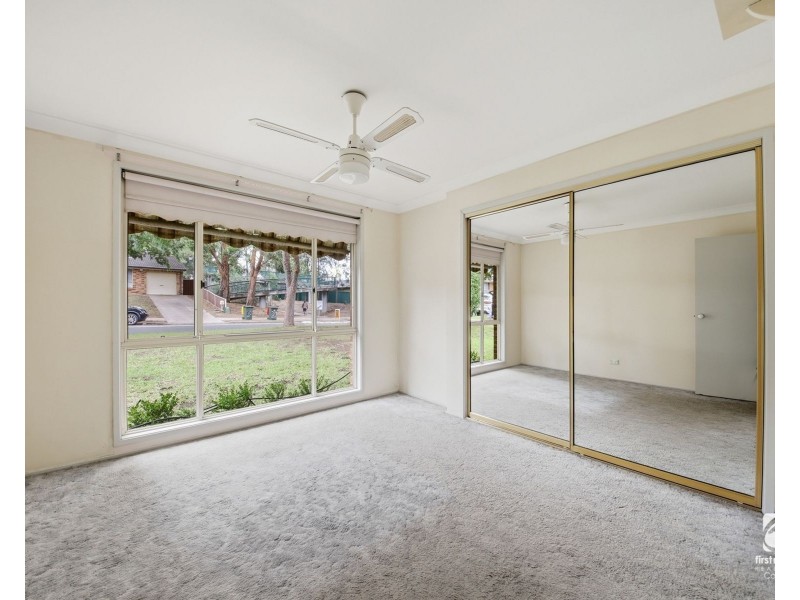 27 Charles Babbage Avenue, Currans Hill NSW 2567