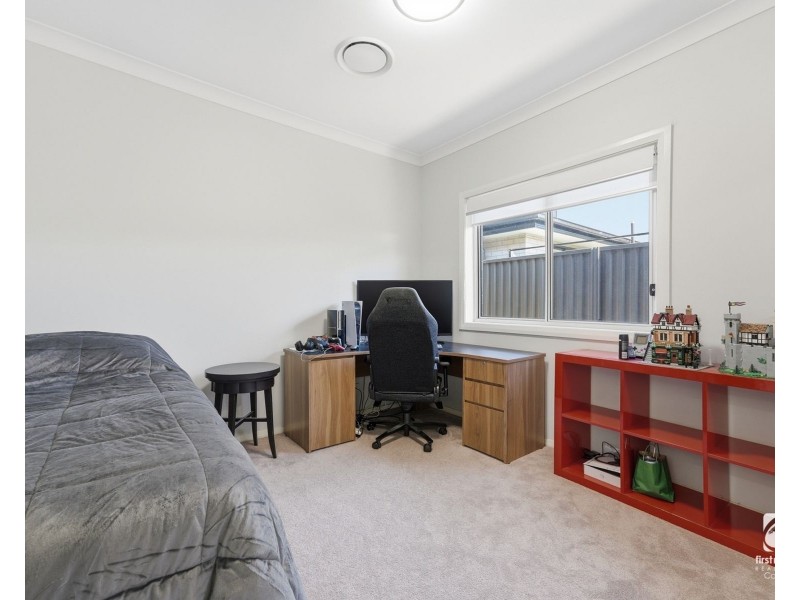 15 Carroll Street, Oran Park NSW 2570