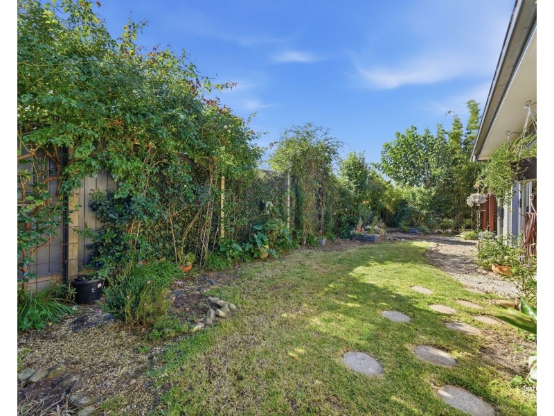 15 Carroll Street, Oran Park NSW 2570