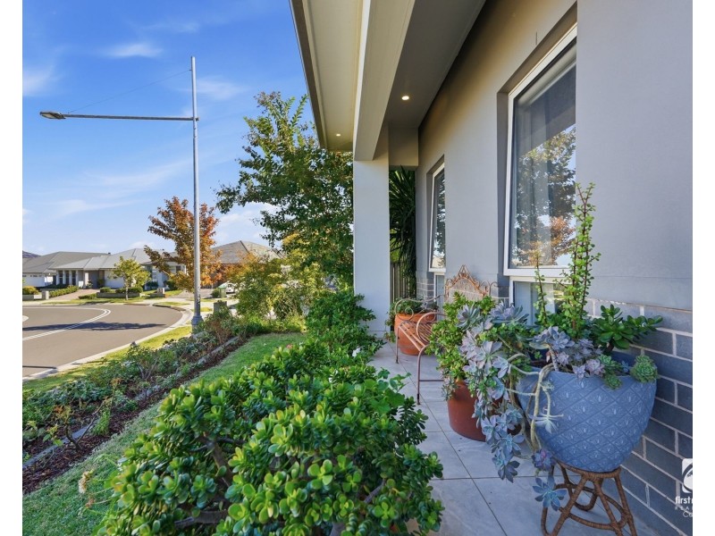 15 Carroll Street, Oran Park NSW 2570