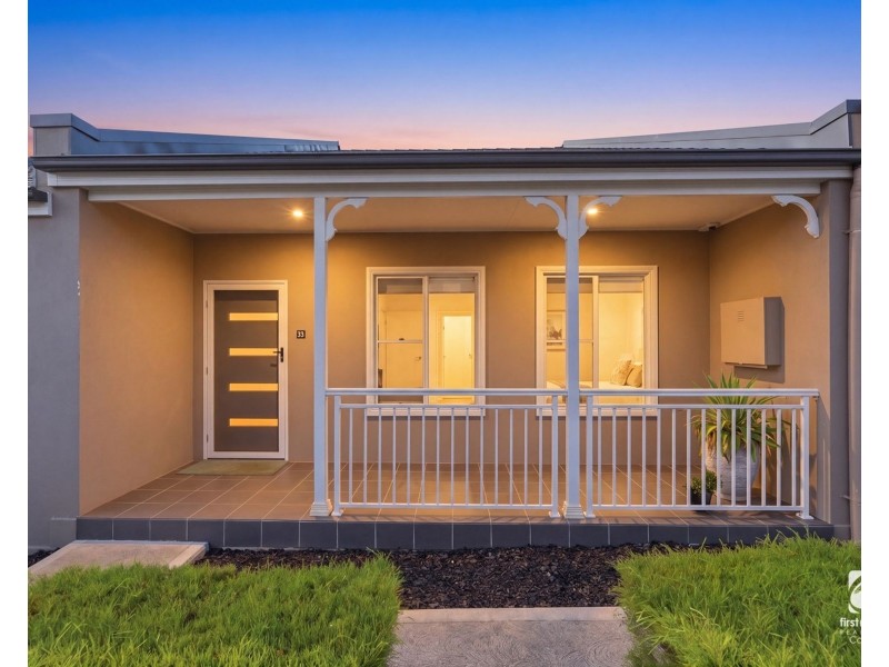 33/2 Wire Lane, Camden South NSW 2570