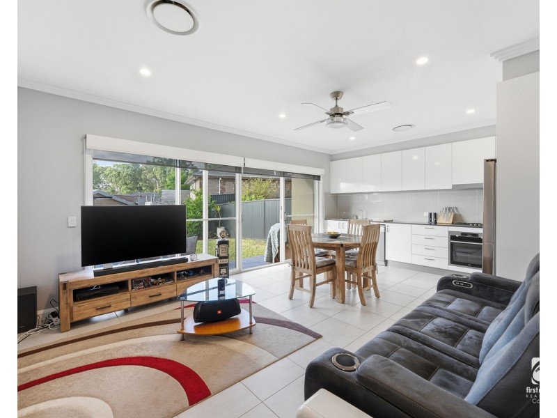 33/2 Wire Lane, Camden South NSW 2570