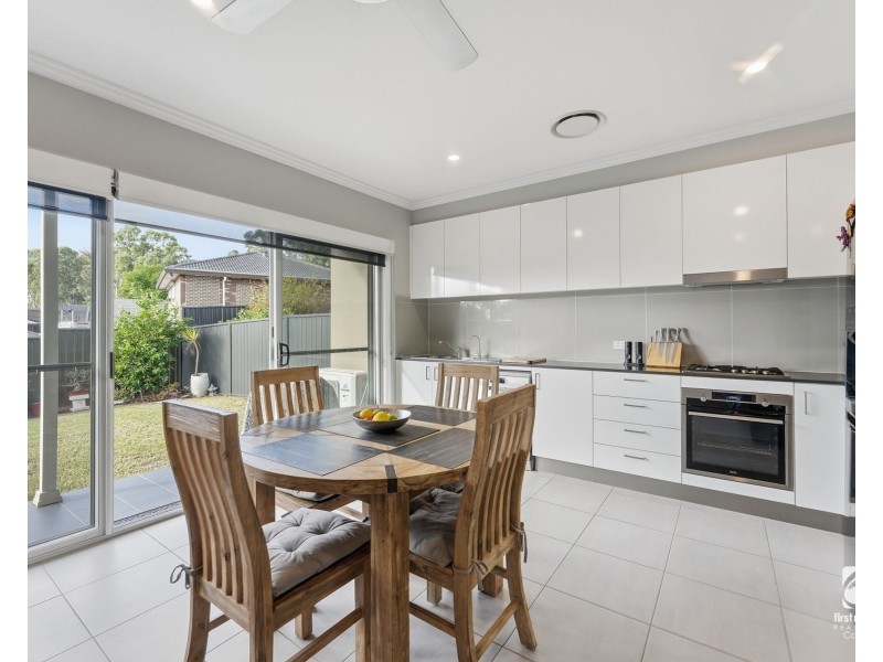 33/2 Wire Lane, Camden South NSW 2570