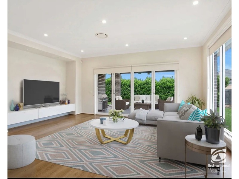 27 Furlong Drive, Currans Hill NSW 2567