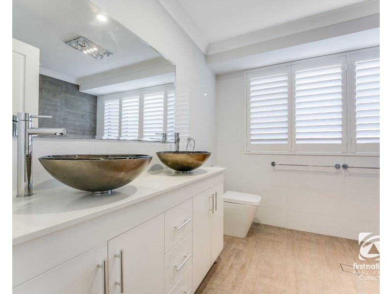 1 St Johns Place, Narellan NSW 2567