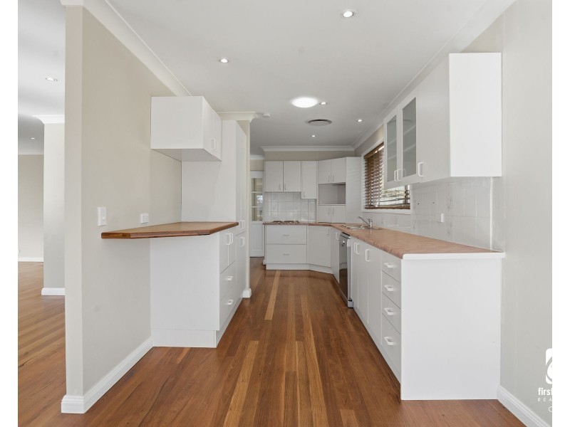 17 Griffiths Avenue, Camden South NSW 2570