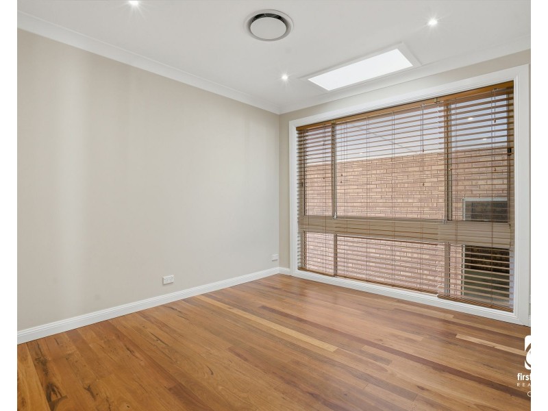 17 Griffiths Avenue, Camden South NSW 2570