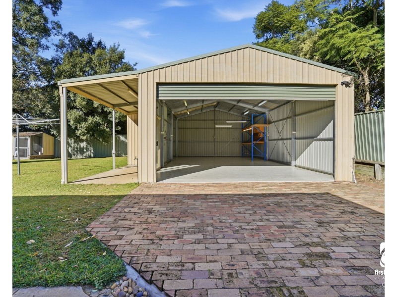 17 Griffiths Avenue, Camden South NSW 2570