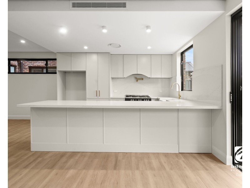 76A Firewheel Circuit, Gregory Hills NSW 2557
