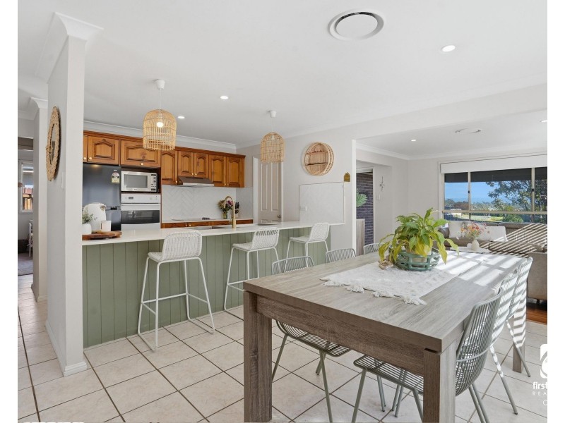 9 Moreton Bay Avenue, Spring Farm NSW 2570