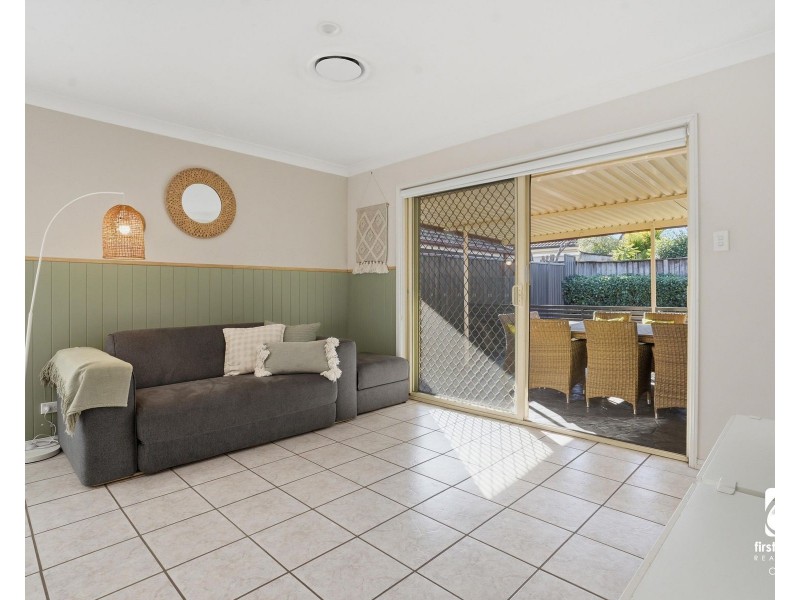 9 Moreton Bay Avenue, Spring Farm NSW 2570
