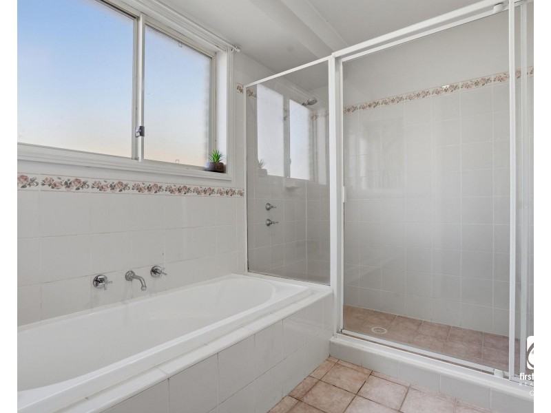 9 Moreton Bay Avenue, Spring Farm NSW 2570