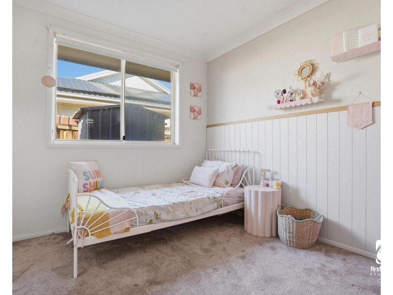 9 Moreton Bay Avenue, Spring Farm NSW 2570