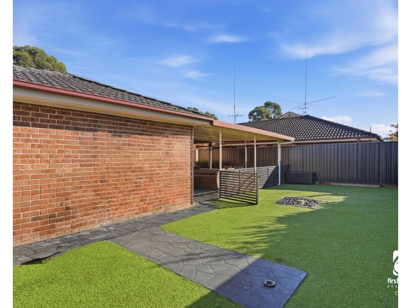 9 Moreton Bay Avenue, Spring Farm NSW 2570