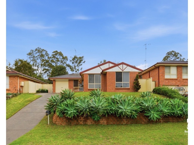46 Downes Crescent, Currans Hill NSW 2567
