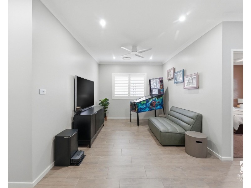 40 Cameron Circuit, Harrington Park NSW 2567