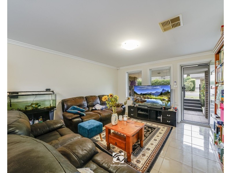 1/37  Santana road, Campbelltown NSW 2560