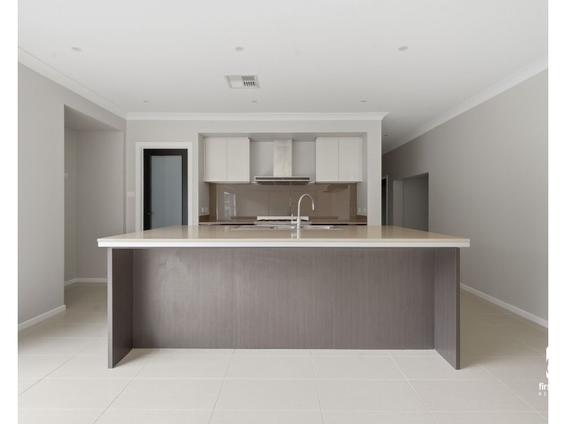 40 Corven Avenue, Elderslie NSW 2570