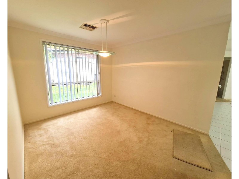 32 Watson Road, Mount Annan NSW 2567