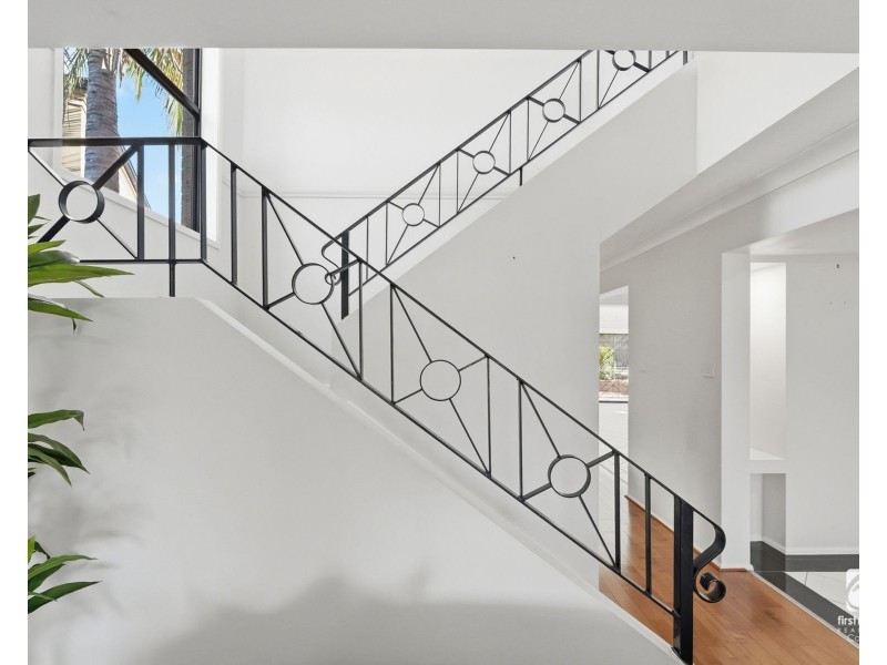 7 Glenrowan Drive, Harrington Park NSW 2567
