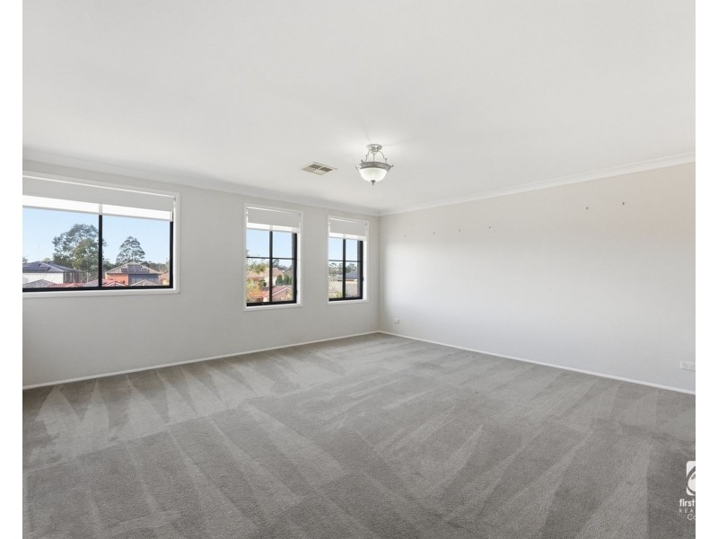 7 Glenrowan Drive, Harrington Park NSW 2567