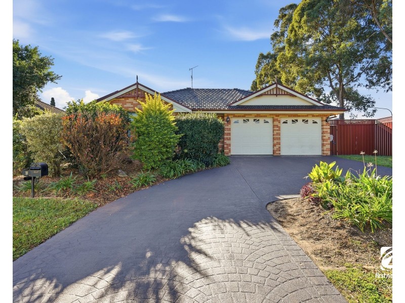 15 Bridle Road, Currans Hill NSW 2567