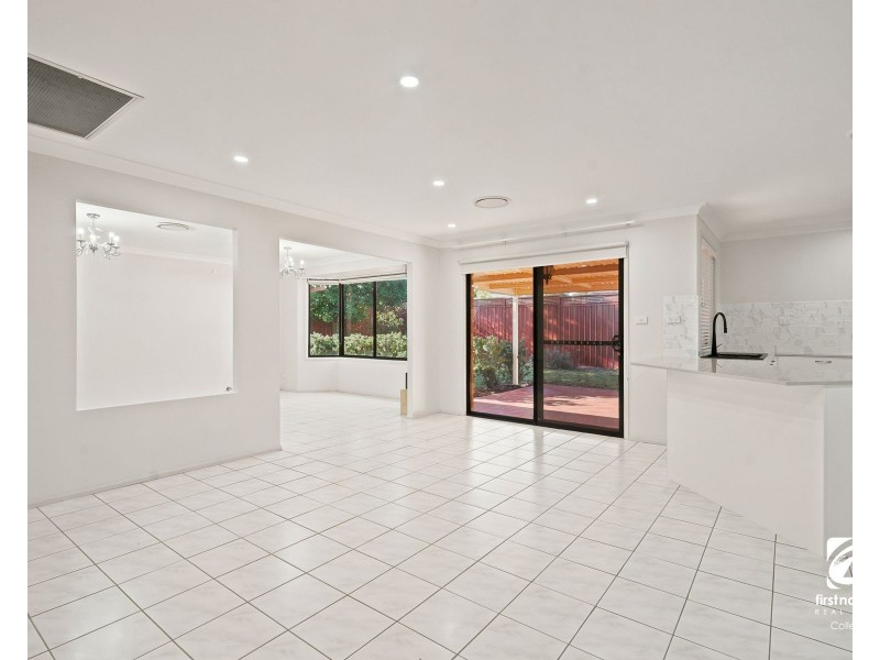 15 Bridle Road, Currans Hill NSW 2567