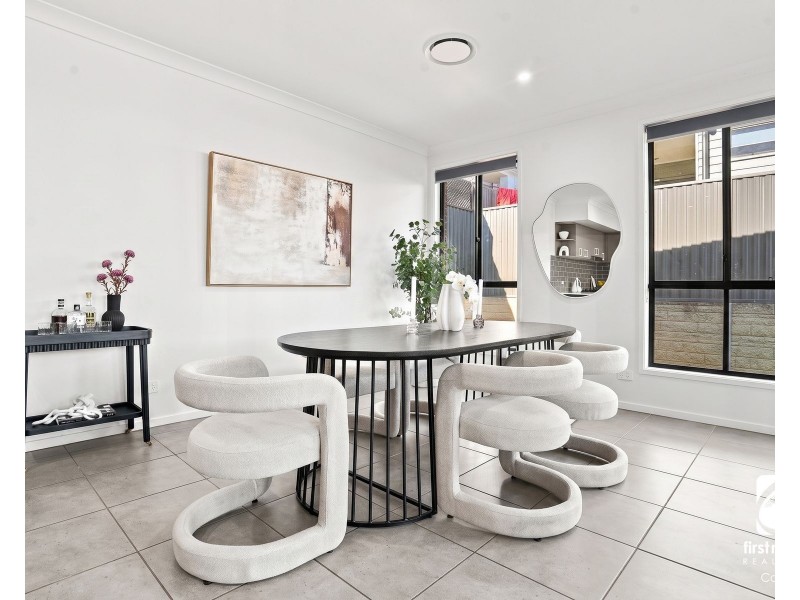 4 Burton Road, Gregory Hills NSW 2557