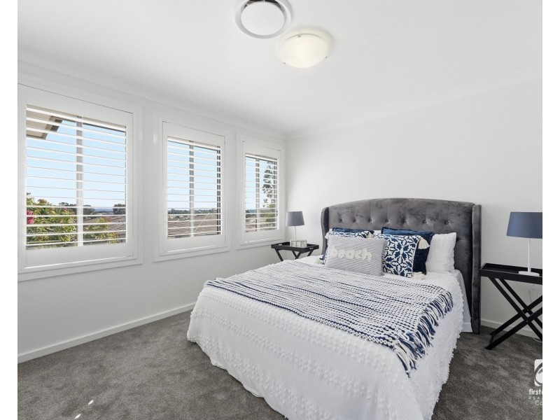 8 Higgins Avenue, Elderslie NSW 2570