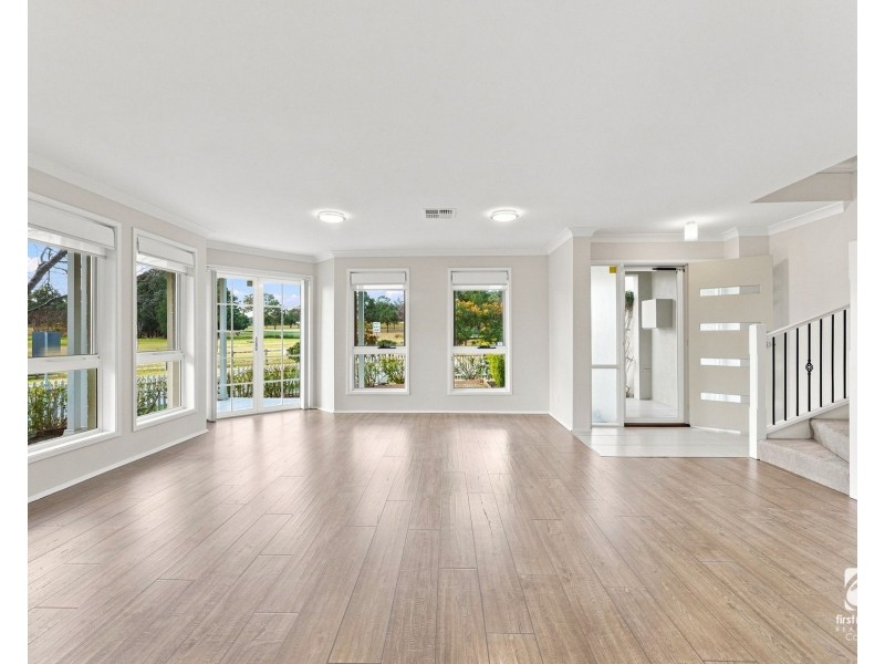 1 Gilbert Street, Elderslie NSW 2570