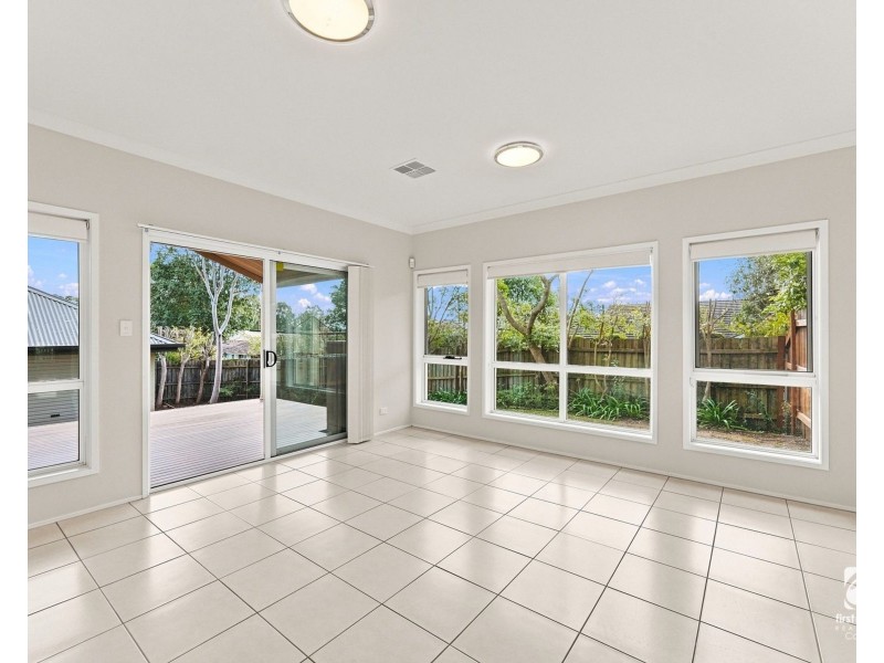 1 Gilbert Street, Elderslie NSW 2570