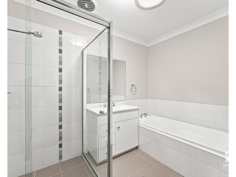 1 Gilbert Street, Elderslie NSW 2570
