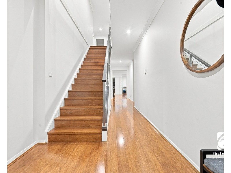 21 Entwistle Crescent, Harrington Park NSW 2567
