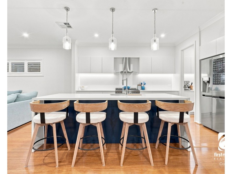21 Entwistle Crescent, Harrington Park NSW 2567