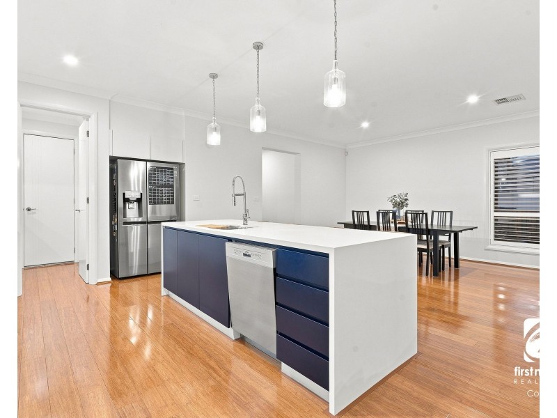 21 Entwistle Crescent, Harrington Park NSW 2567