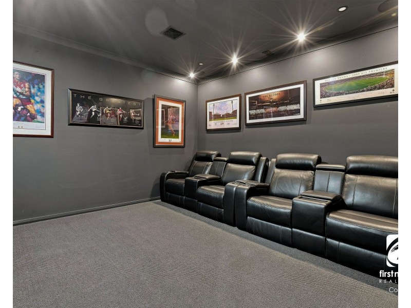 21 Entwistle Crescent, Harrington Park NSW 2567