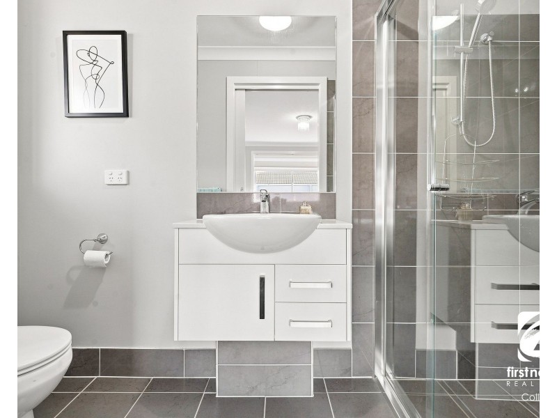 32 Wagner Road, Spring Farm NSW 2570