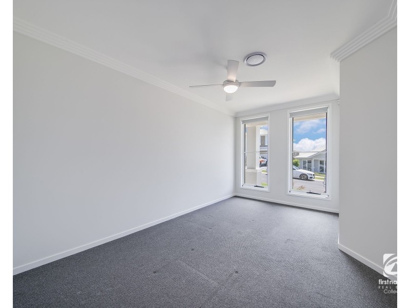 40 Doomben Street, Menangle Park NSW 2563