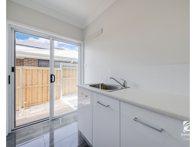 40 Doomben Street, Menangle Park NSW 2563