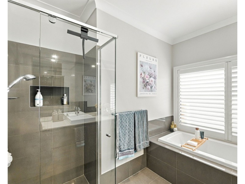 13 Longarm Place (Grove Estate), Harrington Park NSW 2567