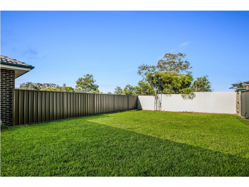 9 & 9a Sandridge Street, Thornton NSW 2322