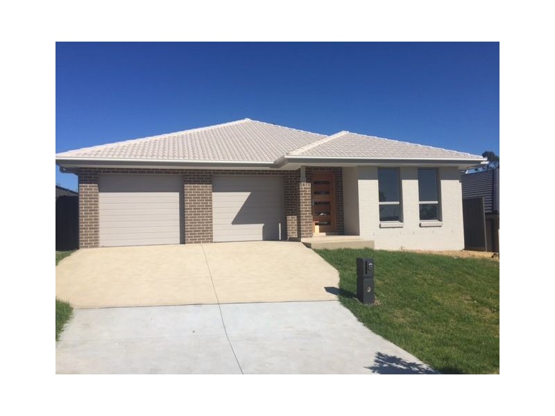 8A Sandridge Street, Thornton NSW 2322