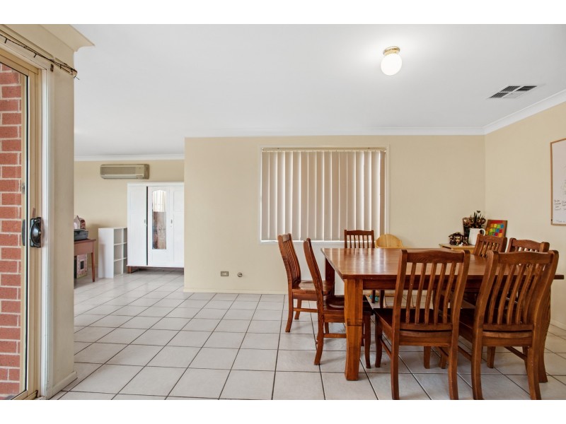 10 Laurel Close, Thornton NSW 2322