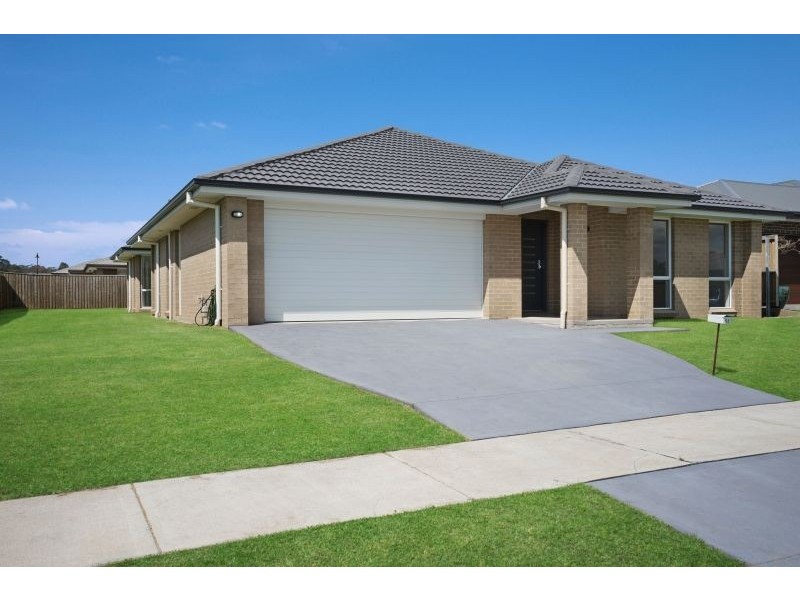 52 Dragonfly Drive, Chisholm NSW 2322