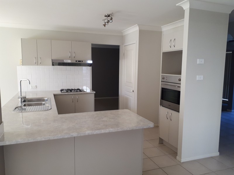 51 Golden Wattle Crescent, Thornton NSW 2322
