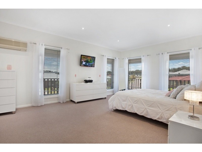 2 Linwood Close, Bolwarra Heights NSW 2320