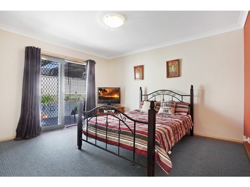 2 Linwood Close, Bolwarra Heights NSW 2320