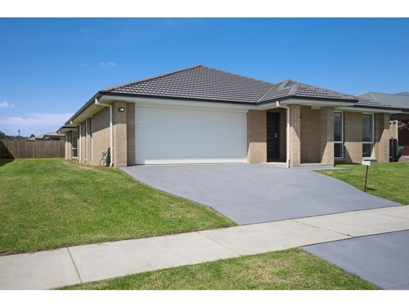 52 Dragonfly Drive, Chisholm NSW 2322