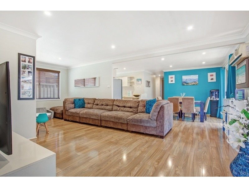 17 Rosewood Avenue, Thornton NSW 2322