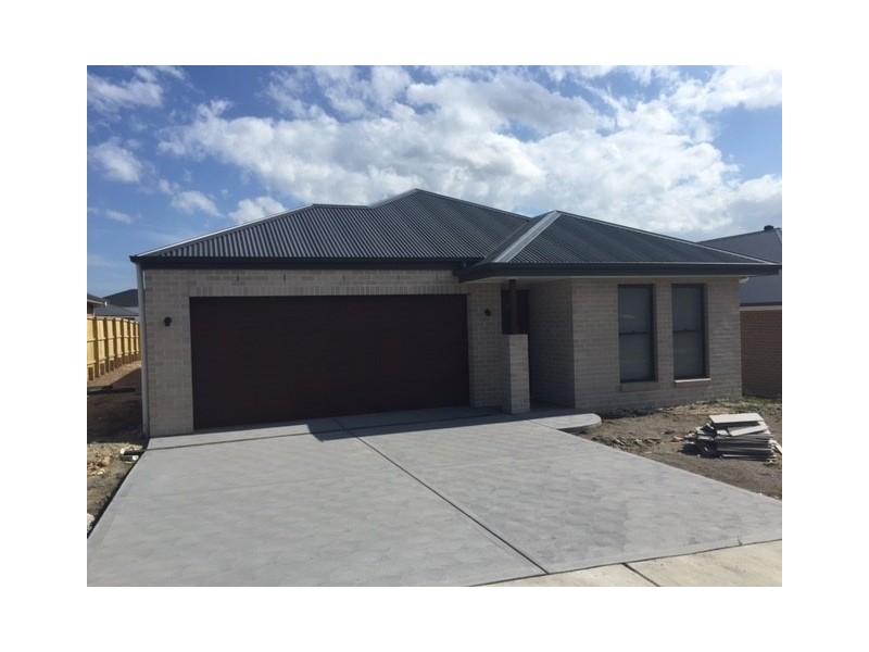 12 Pondsitter Street, Chisholm NSW 2322
